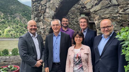 Der bisherige IWBio-Vorstand: Klaus Mauch und Dr. Klaus Pellengahr verabschieden sich nach jahrelangem engagierten Einsatz bei der diesjährigen Mitgliederversammlung.